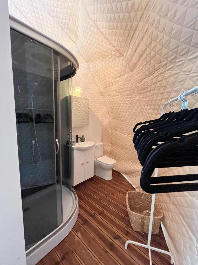 ホテル Manna Gea Glamping Domes ボニッツァ エクステリア 写真