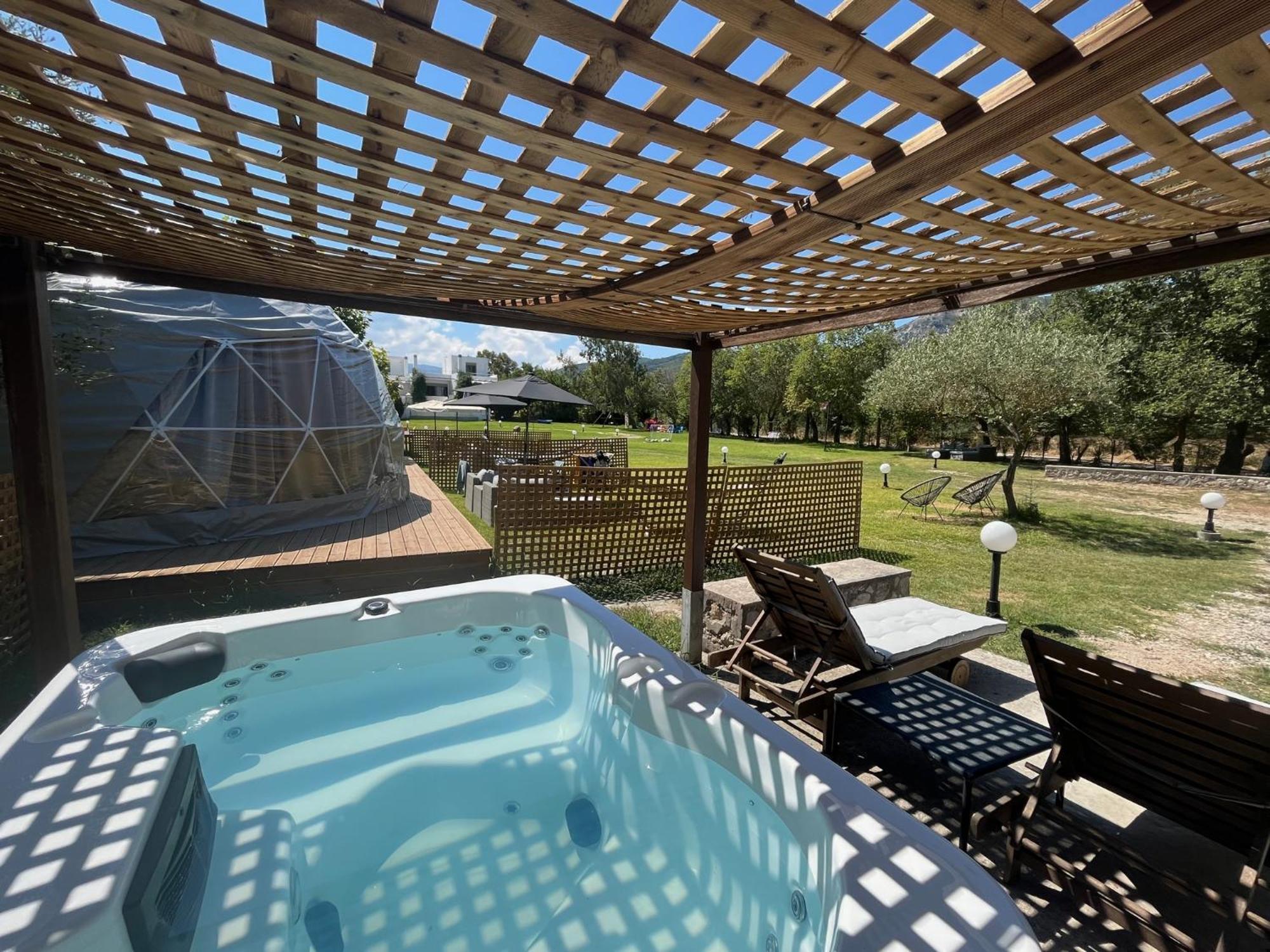 ホテル Manna Gea Glamping Domes ボニッツァ エクステリア 写真